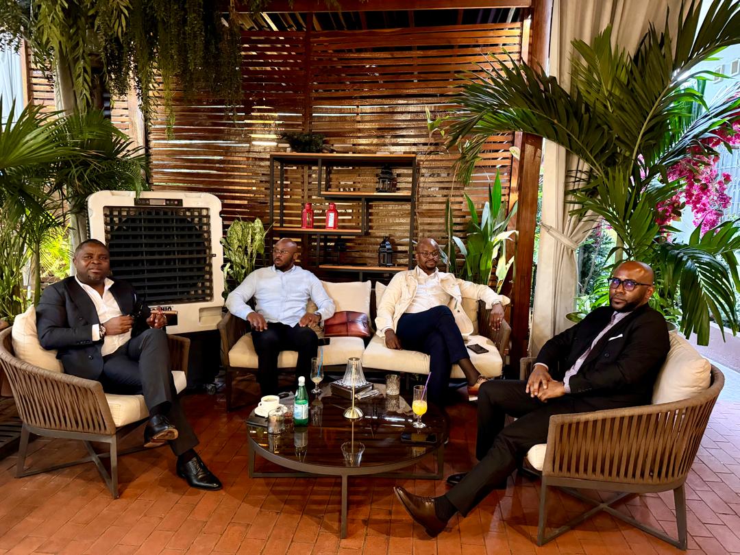 Nos hôtes d'affaires installés au lounge